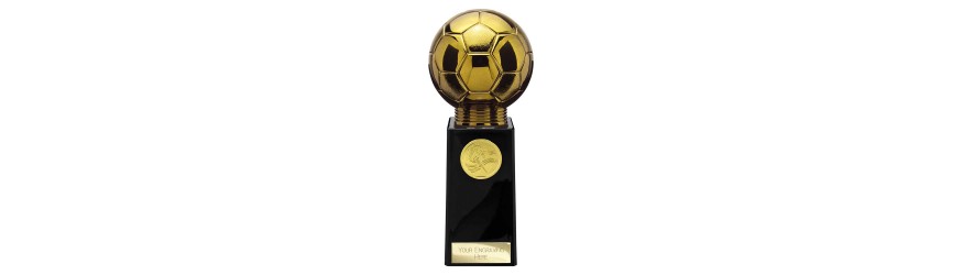 FUSION LEGEND FOOTBALL FOOTBALL LEGEND RESIN TROPHY - 5 SIZES - 11.5CM - 19.5CM FUSION LEGEND FOOTBALL FOOTBALL LEGEND RESIN TROPHY - 5 SIZES - 11.5CM - 19.5CM